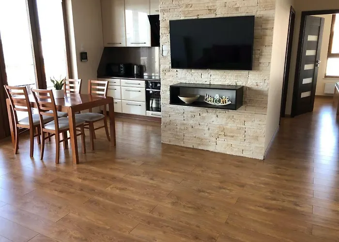 Jasminowy Shiraz グディニャ